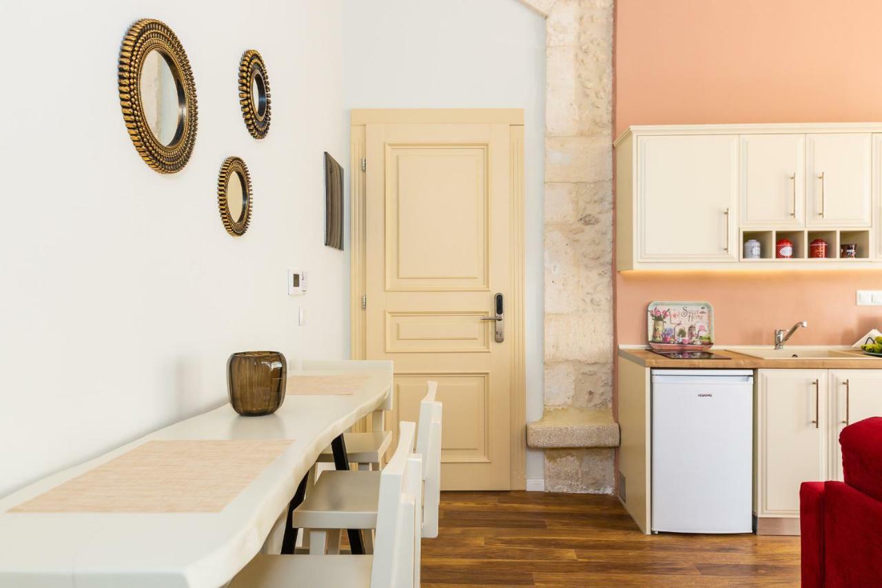 Casa Del Mare Aparthotel Rethymno  Bilik gambar